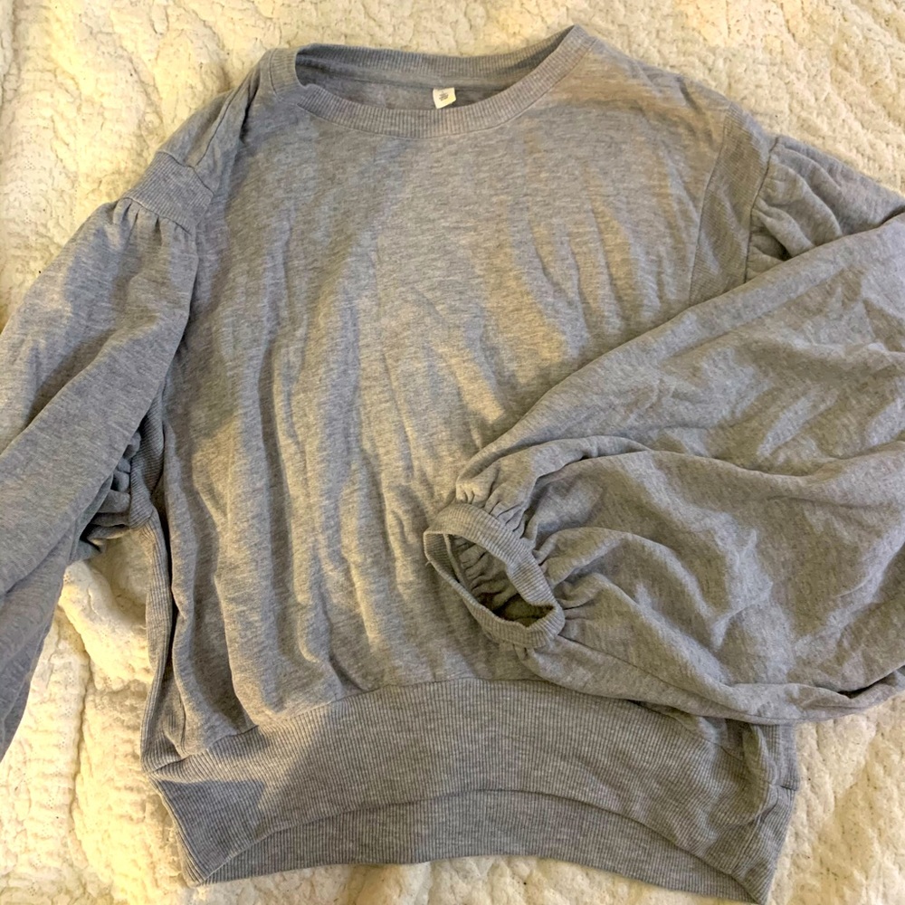 Balloon sleeve sweatshirt